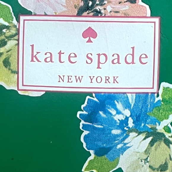 Kate Spade Floral Flip Flops Size 7 - Picture 3 of 4